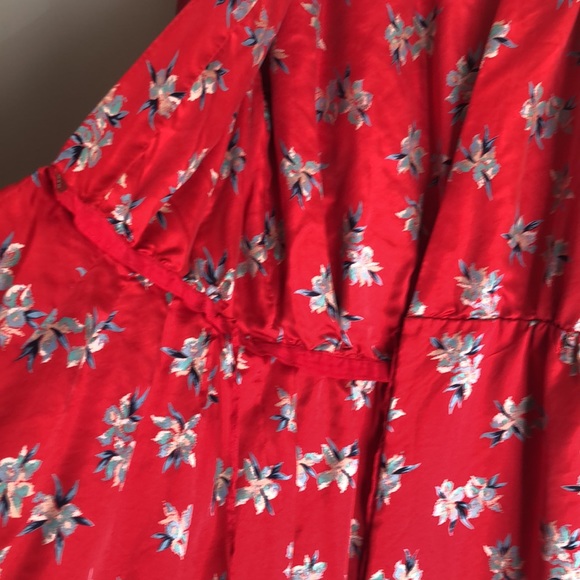 DONATED 🎉HP🎉 Gorgeous Vintage Wrap Dress ❤️ - Picture 7 of 10
